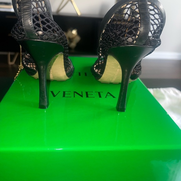 Authentic Black Bottega Veneta Stretch Square Toe Heel - Picture 6 of 9